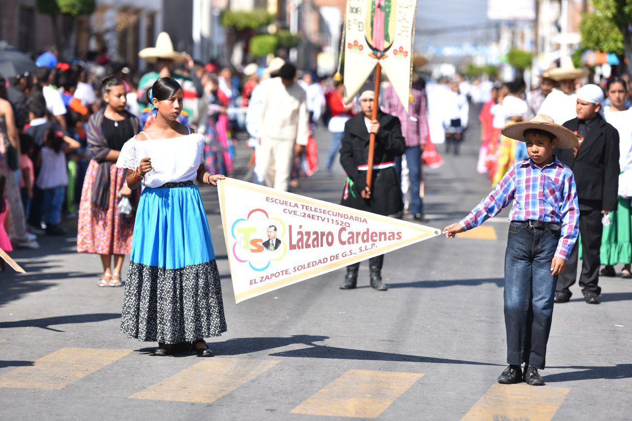 El desfile se realizaría el próximo 20 de noviembre a las 9 de la mañana y los contingentes recorrerán las principales calles de cabecera municipal.