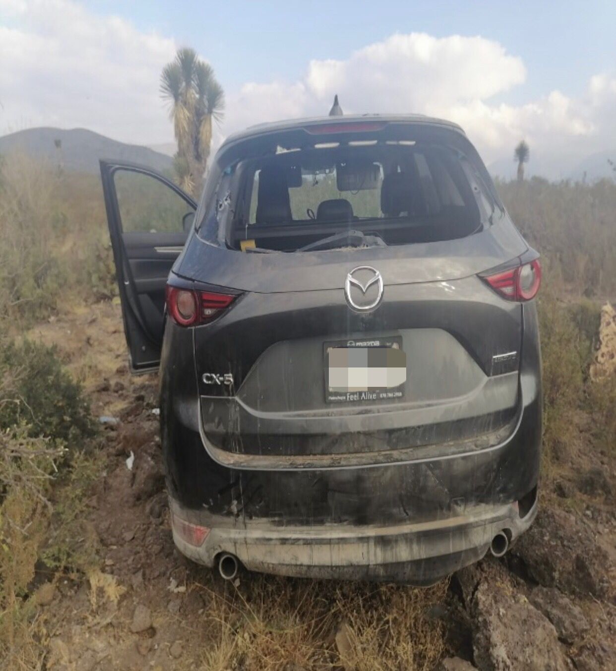 Agentes de la Policía Estatal, aseguraron una camioneta en cuyo interior se localizaron cartuchos percutidos calibre .223