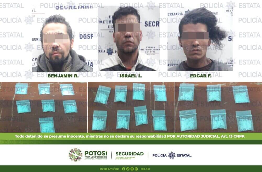 Derivado de los operativos preventivos, Policías Estatales detuvieron a tres hombres por el presunto delito de posesión de droga.