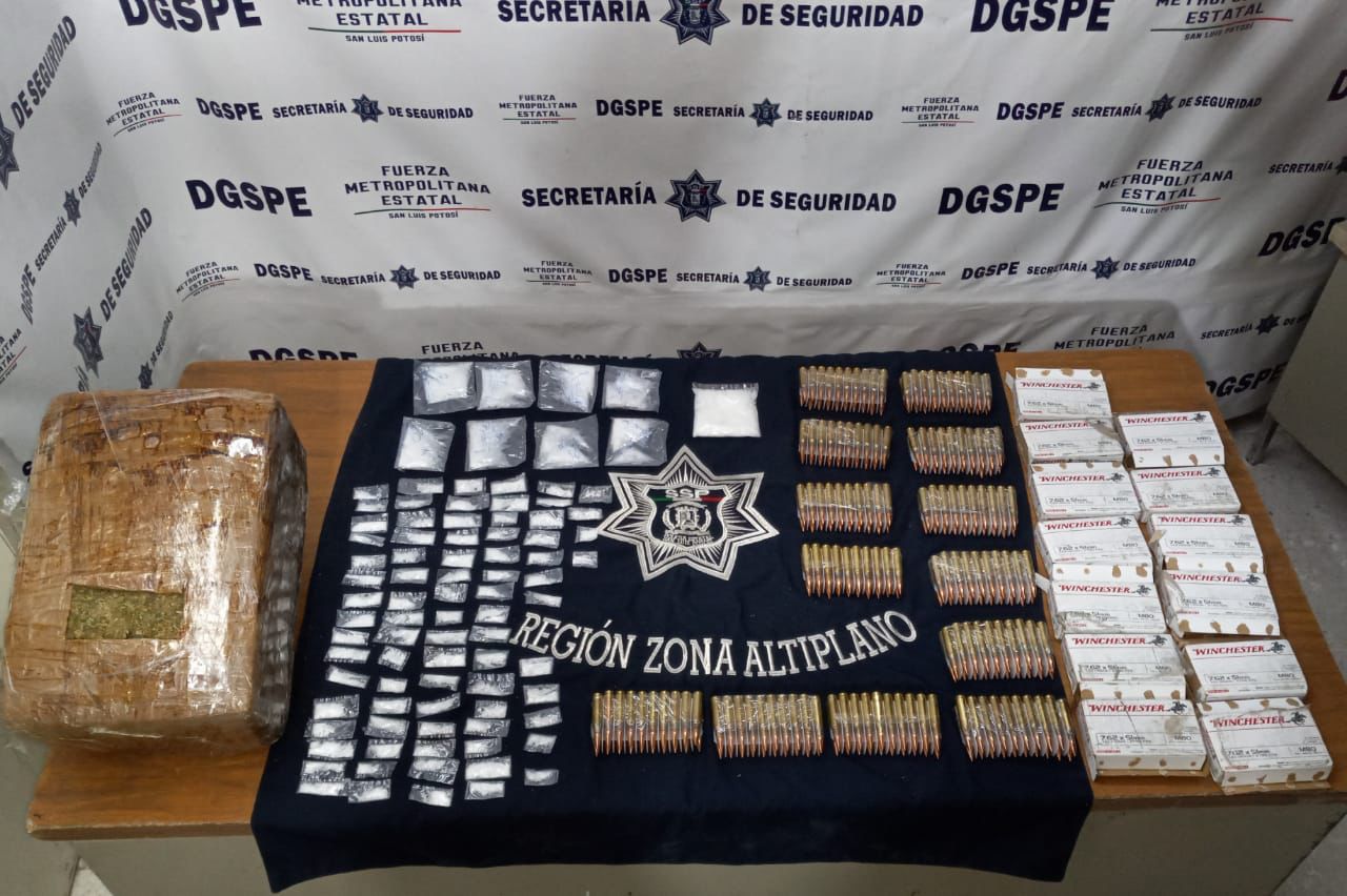 POLICÍA ESTATAL REALIZA IMPORTANTE DECOMISO DE DROGA Y CARTUCHOS ÚTILES EN LA ZONA ALTIPLANO