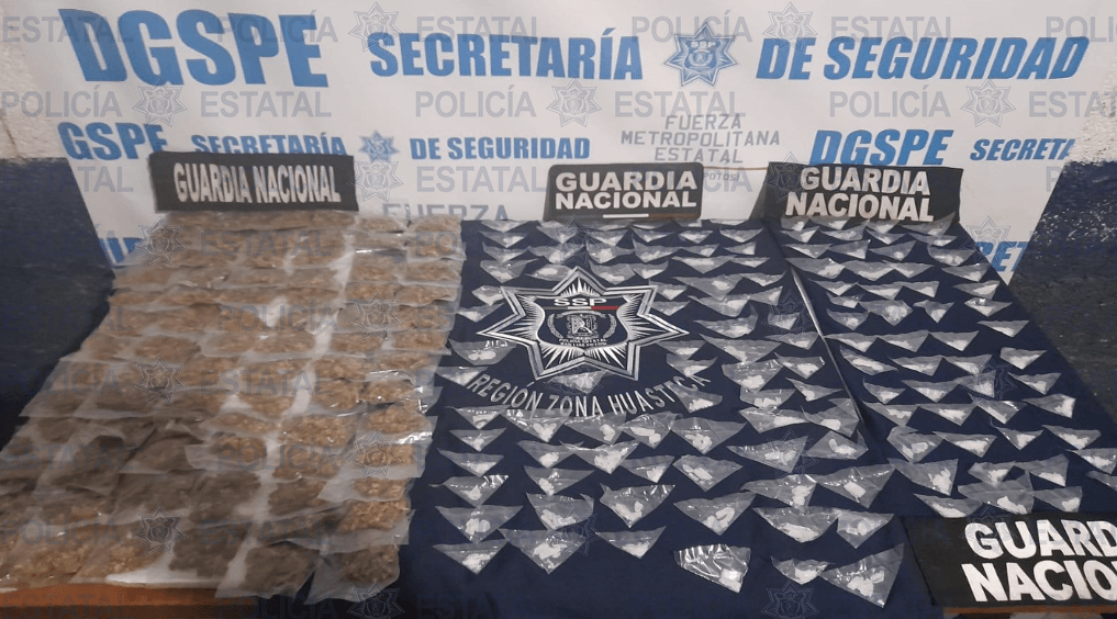 Efectivos de la Guardia Nacional y la Policía Estatal, lograron un importante aseguramiento de droga en la región media