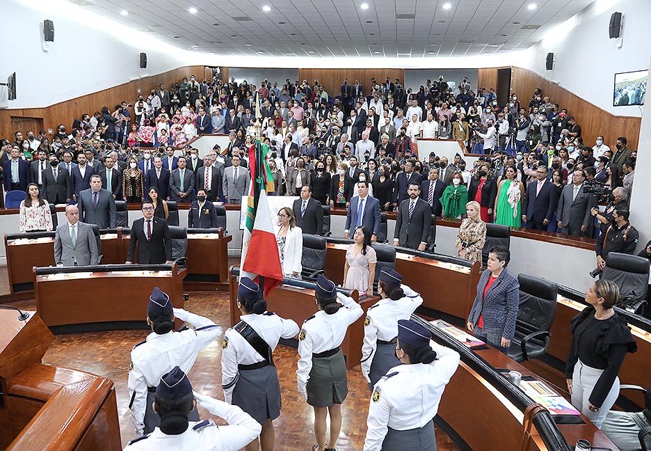 Congreso del Estado rindió su primer Informe de Actividades