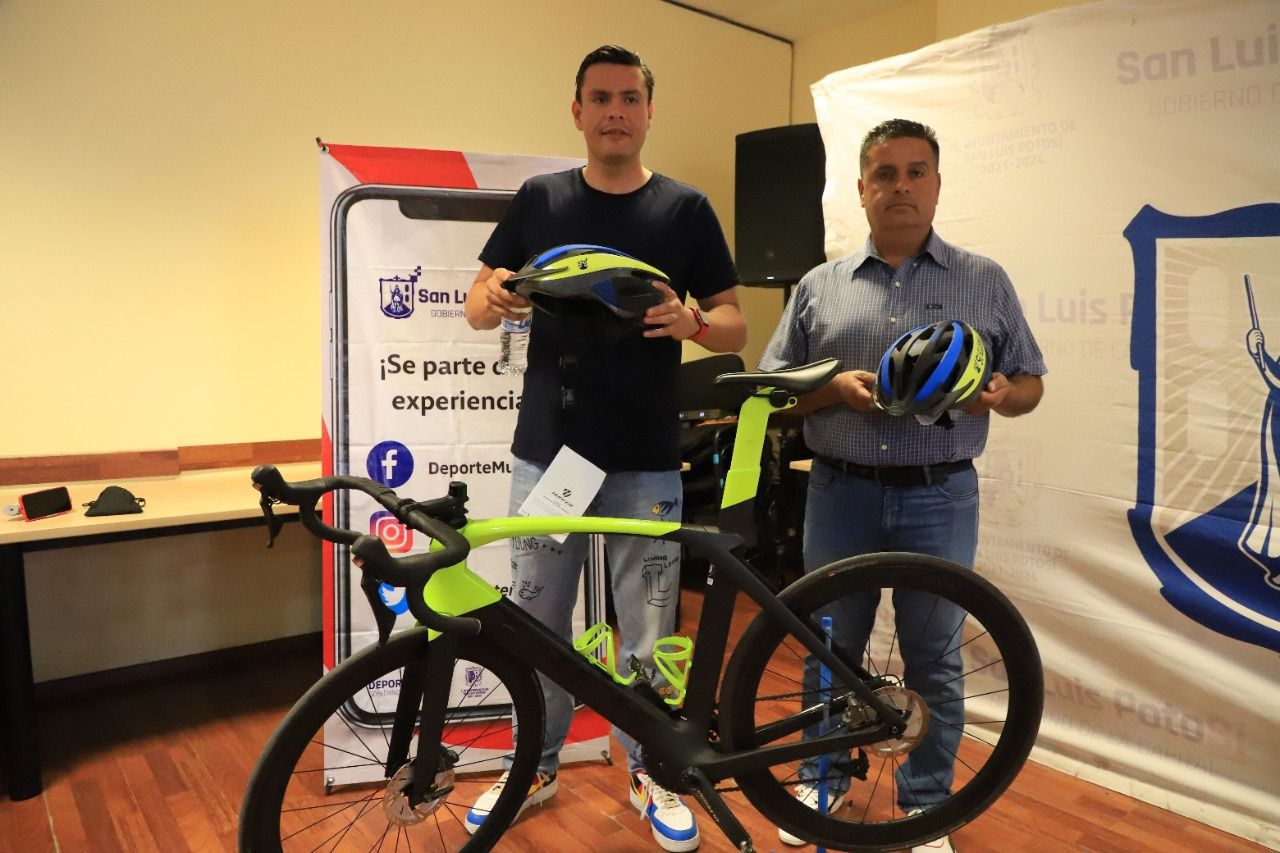 Luis Fernando Alonso presenta la Academia de Ciclismo Municipal, a cargo del Gobierno de la Capital