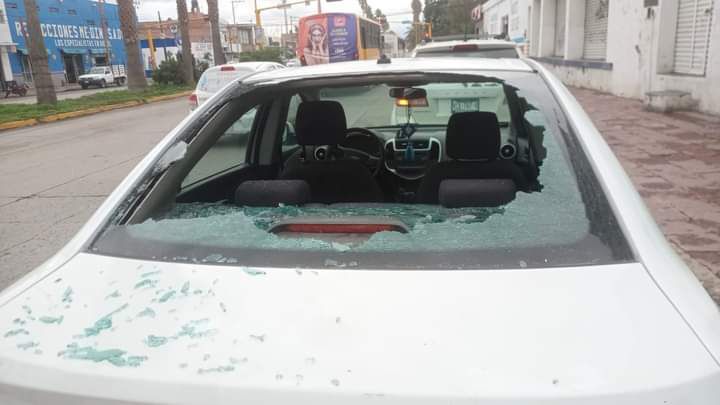 Vandalizan más de 20 autos en el Fraccionamiento José de Gálvez