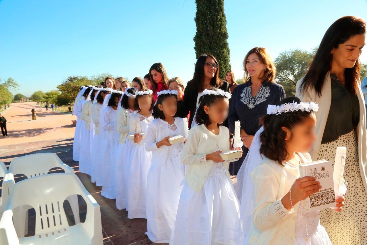 González Silva, concretó las gestiones necesarias para cumplir el deseo de 12 niñas y adolescentes bajo tutela de dicho organismo