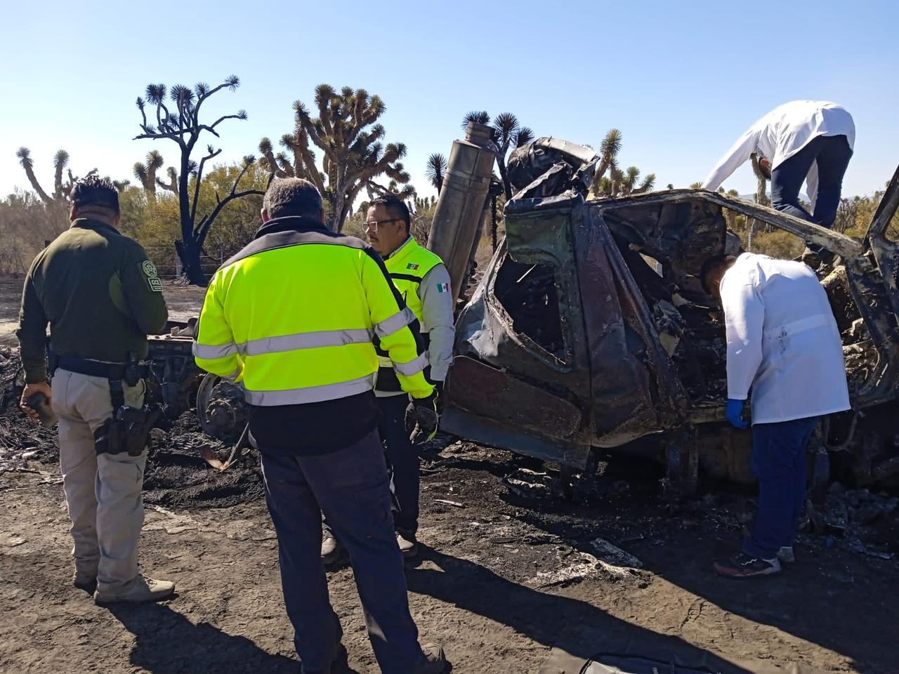 CEPC, Bomberos de Matehuala, Guardia Nacional y GCE, atendieron la volcadura de una pipa en el kilómetro 137 de la carretera a Matehuala.