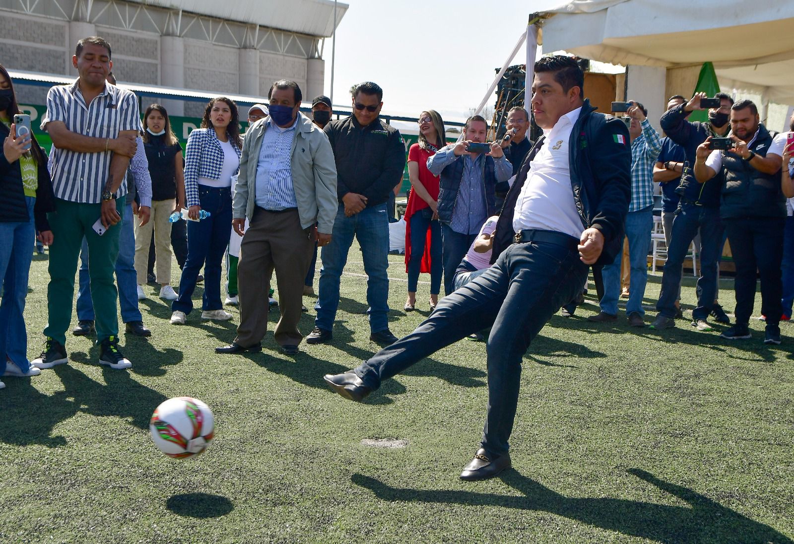 Representantes del fútbol potosino, reconocen estrategia del Gobernador Ricardo Gallardo para alejar a los jóvenes de las adicciones