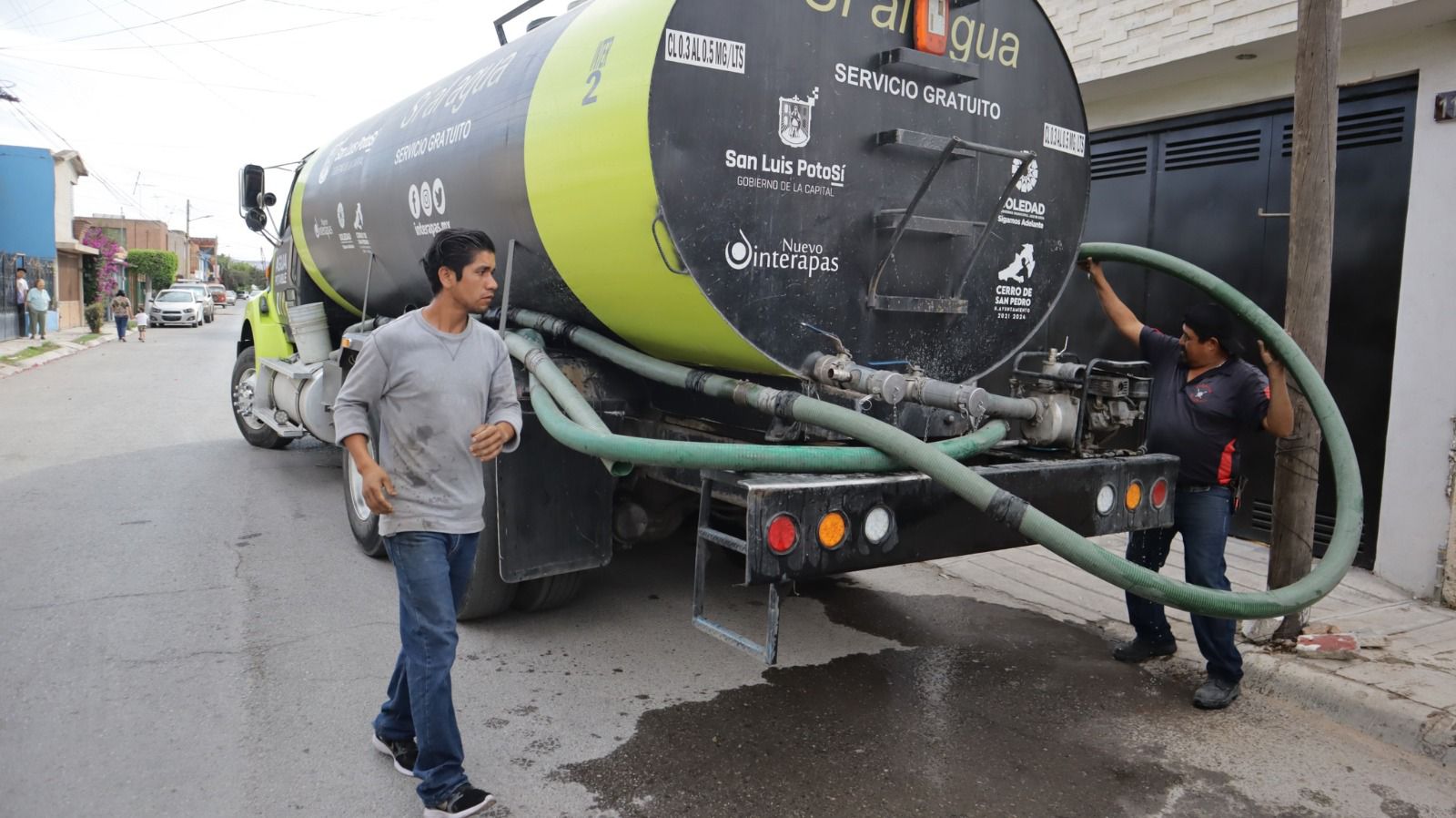 Este viernes, 27 colonias y comunidades rurales son atendidas con el Plan Emergente de Distribución.