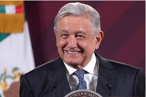 México tiene estabilidad financiera y política: AMLO