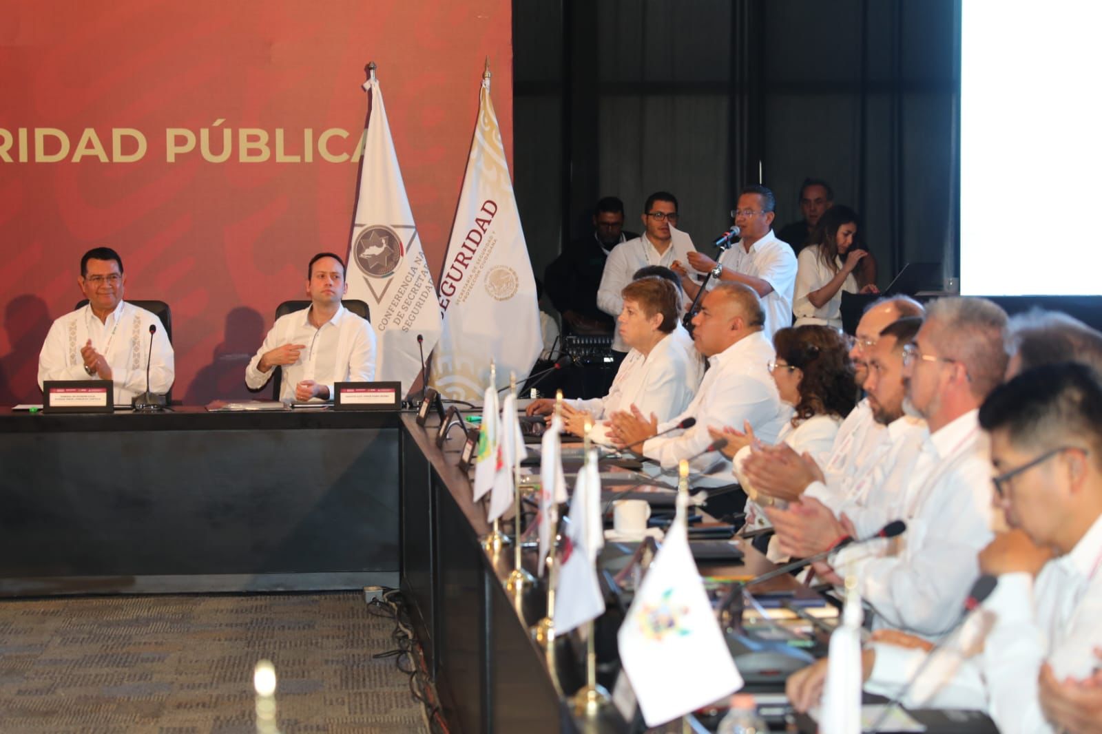 González Castillo, participa de manera activa en la XXVII Asamblea Plenaria Nacional de Secretarios de Seguridad