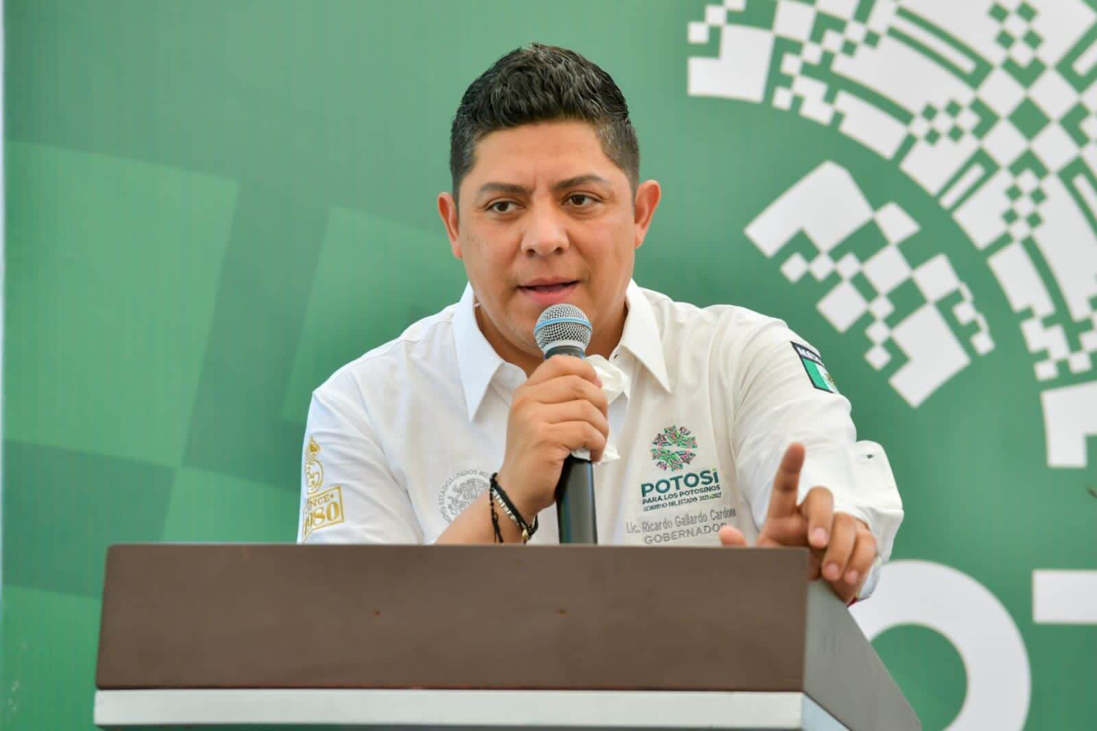 El Gobernador de San Luis Potosí Ricardo Gallardo Cardona, informó que ya presentó a directivos de Kansas City Southern de México