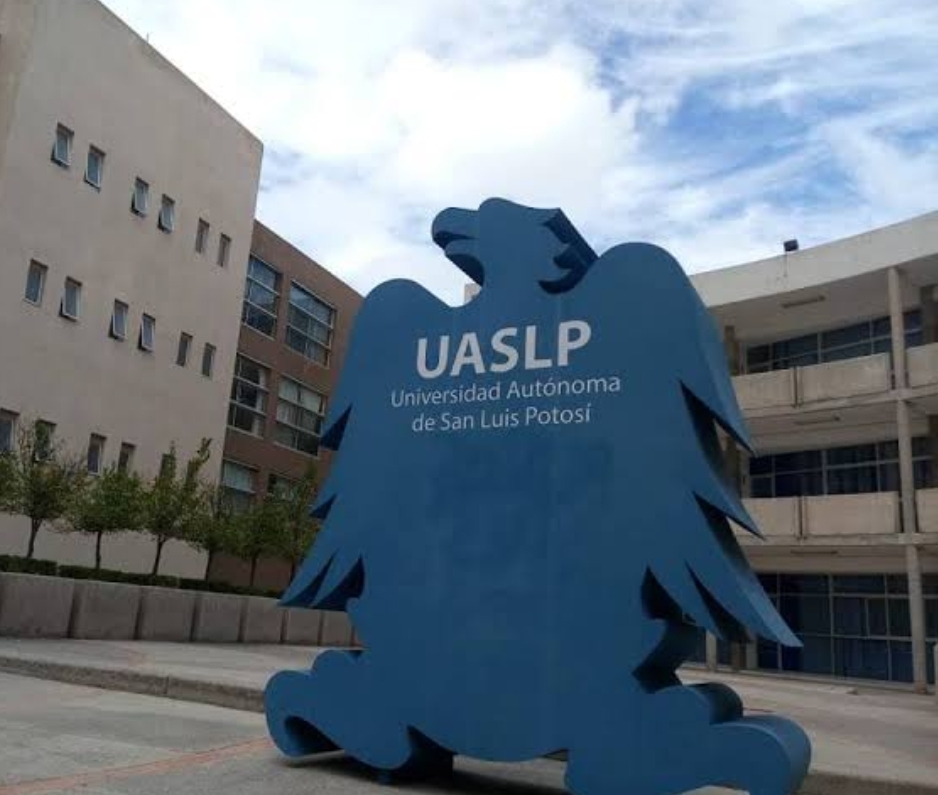 Sin referirse a ninguna carrera en específico, el rector aseguró que la UASLP ya trabaja en diversos estudios