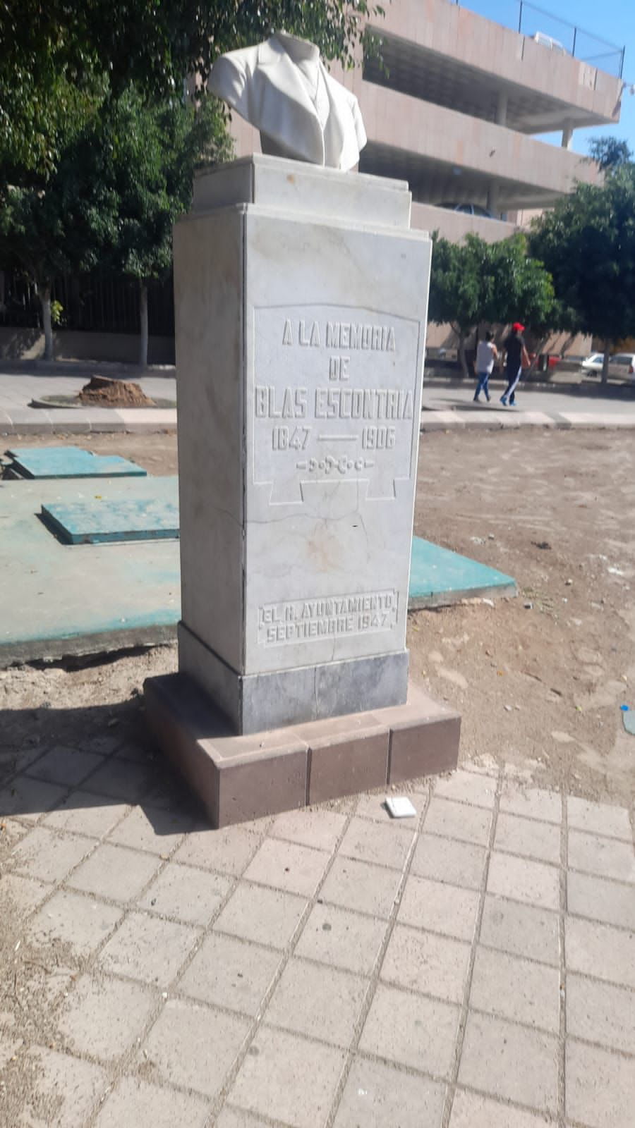 Señaló que la autoridad municipal ya trabaja en la identificación de las personas que realizaron los daños en esta escultura