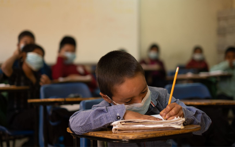 Graciela Gaytán, reconoció que existen deficiencias muy significativas en los nuevos libros de texto de educación básica