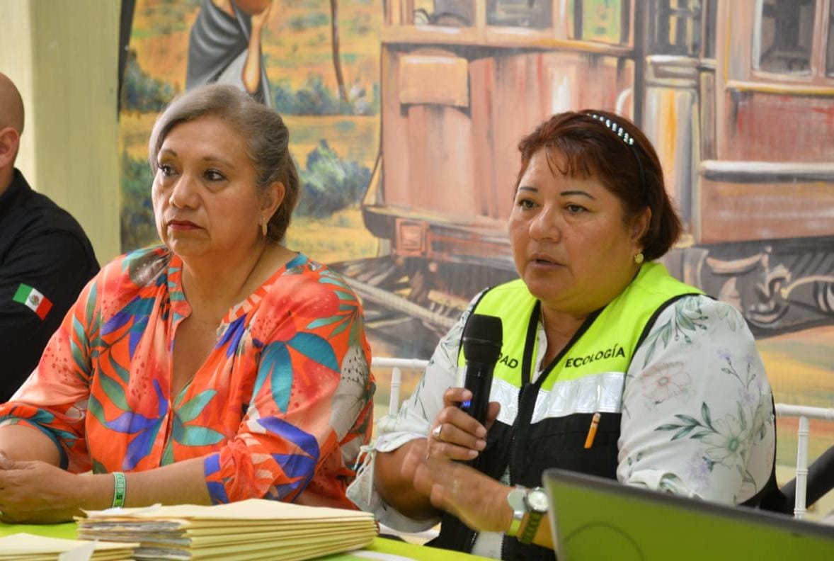 Leonor Noyola se reunió con alrededor de 50 personas dedicadas a esta actividad económica, para refrendar el cumplimiento de medidas