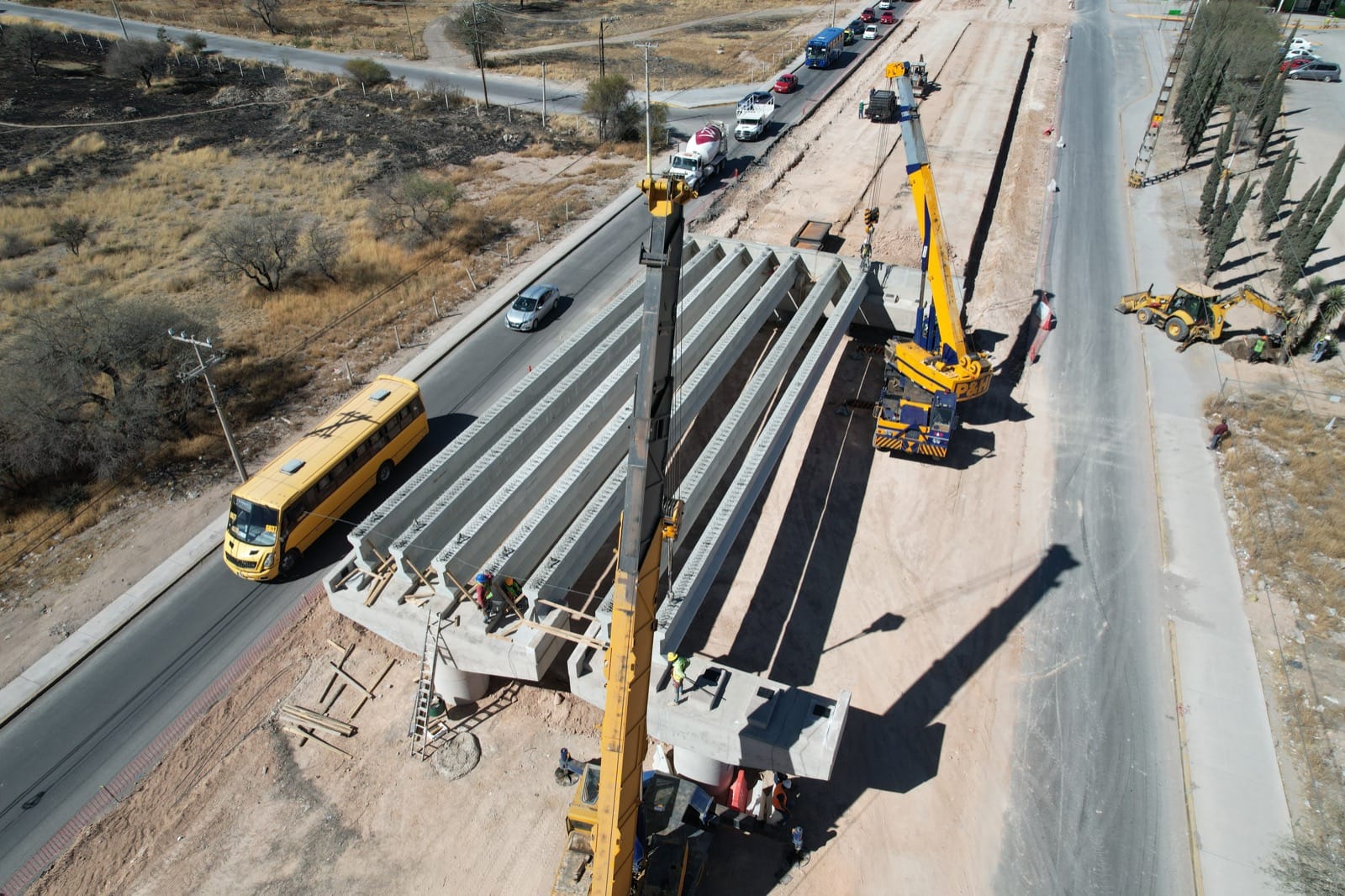 Por no culminar las obras en plazos establecidos, la SEDUVOP implementará sanciones a las constructoras, así lo informó su titular