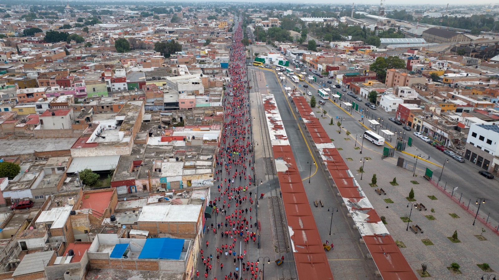 Más de 7 mil atletas recorren San Luis Capital en el Segundo Medio Maratón La Capital del Deporte