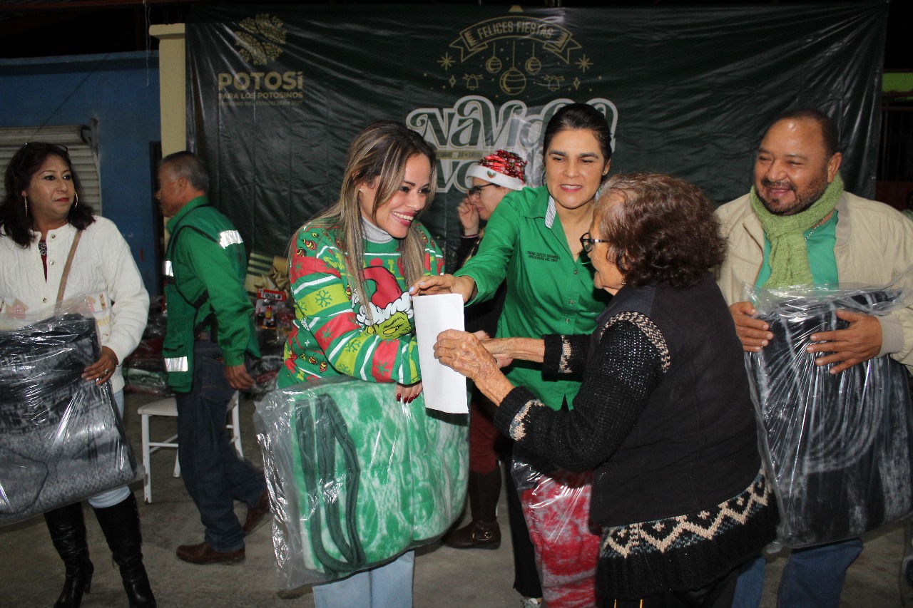 FAMILIAS DE LA HUASTECA DISFRUTAN DE LAS POSADAS NAVIDEÑAS