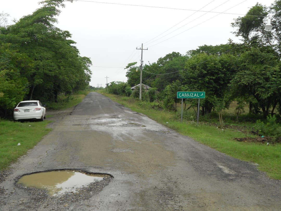 Gobierno Estatal realizará la conservación de más de 30 kilómetros en apoyo a seis mil habitantes de diferentes comunidades