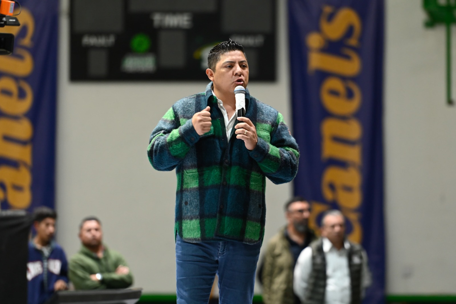 Ricardo Gallardo Cardona arrancó el programa “Clave Verde”, que dotará a las y los jóvenes estudiantes de internet gratuito