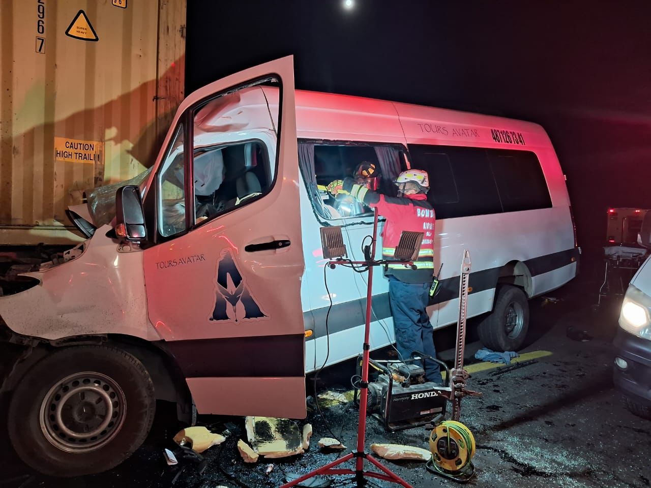 El accidente ocurrió durante la madrugada de este sábado, en la supercarretera, kilómetro 17, a la altura de la comunidad El Salitre