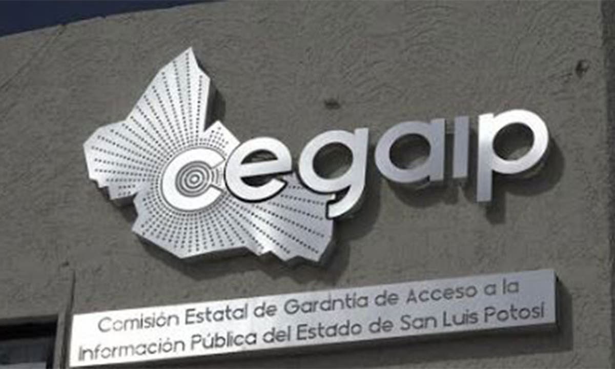Congreso elige a José Gerardo Navarro Alviso como nuevo titular de la CEGAIP