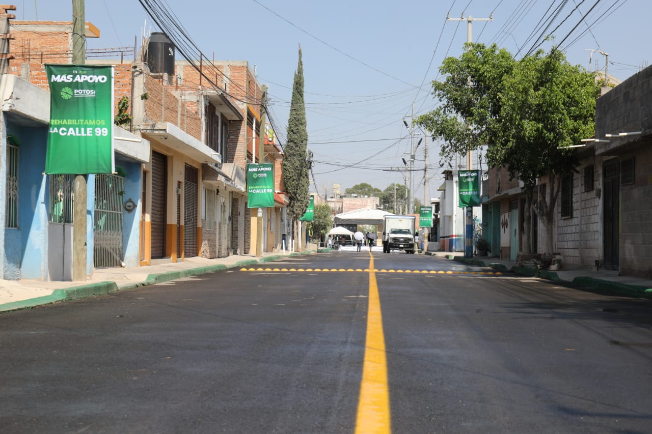 Familias de prados agradecen a Ricardo Gallardo por obras