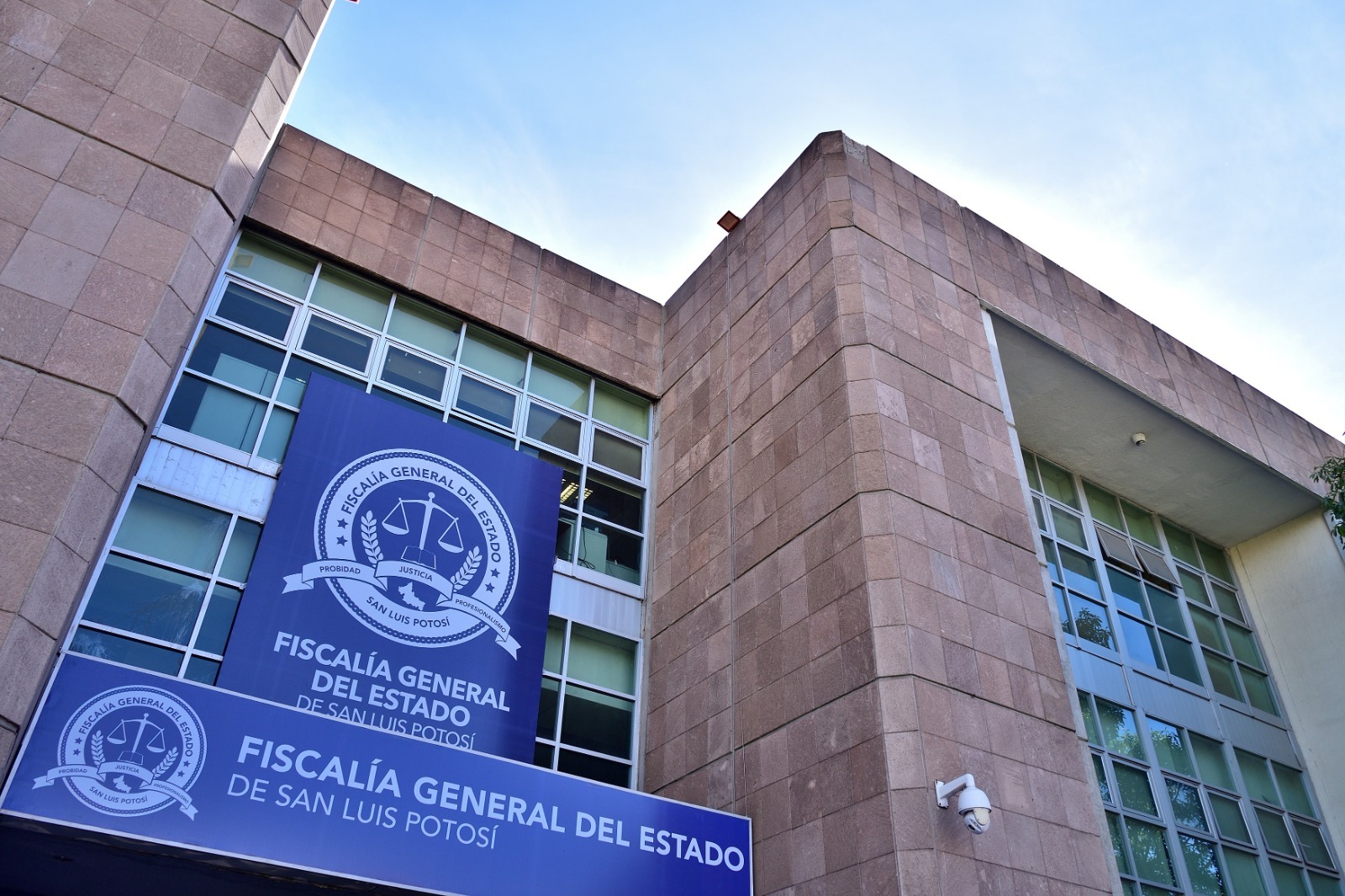 La Fiscalía Anticorrupción logra procesar a tres acusados por abuso de autoridad