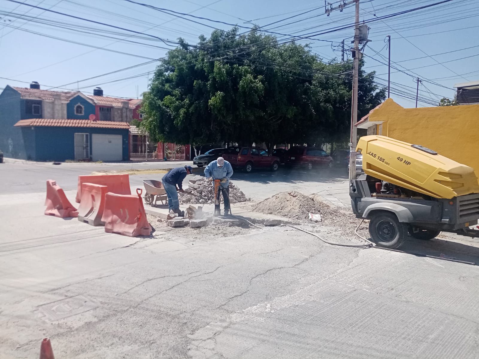 Gobierno de la Capital refuerza las acciones de regeneración de calles y avenidas de la ciudad