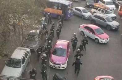 Taxista atropella a policías en Tlalpan; detienen a 17 personas tras enfrentamiento