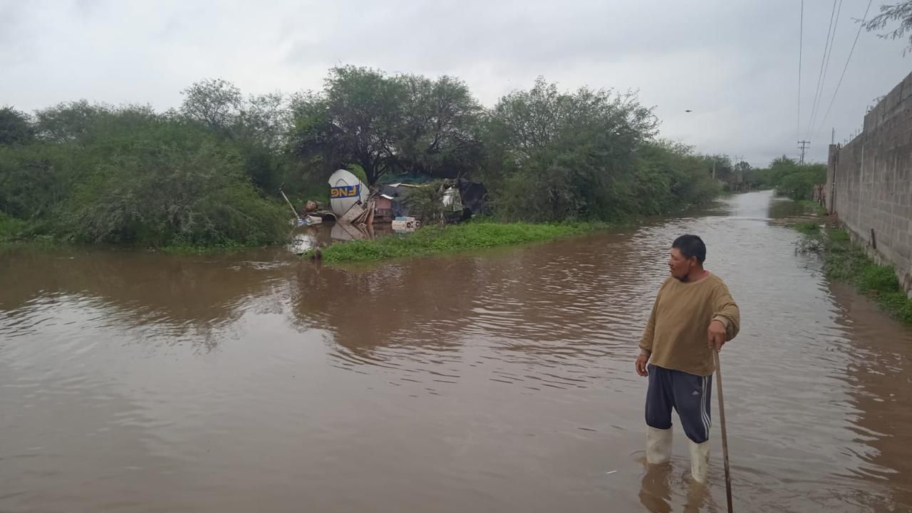 Ayuntamiento capitalino habilita albergues ante persistencia de lluvias