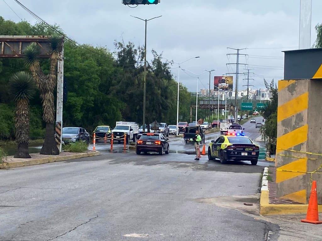 Policía Vial restablece circulación en avenida Sierra Leona y Periférico Poniente