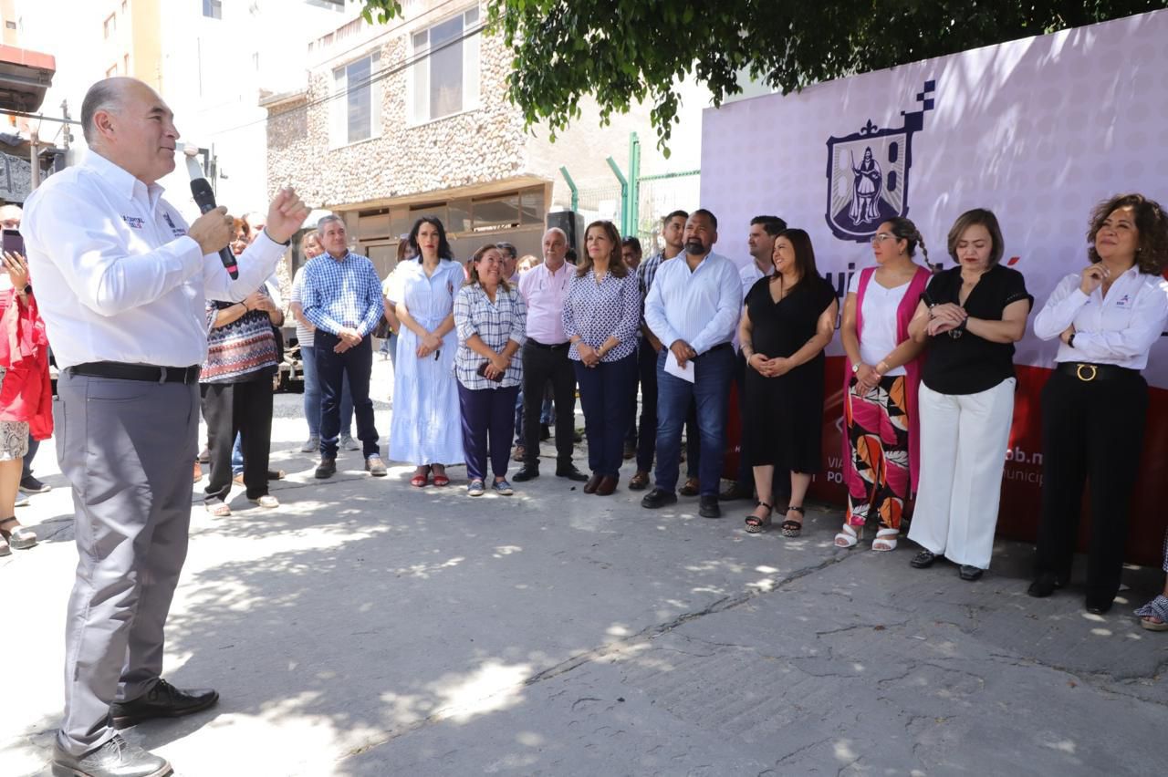 Alcalde Galindo continúa la modernización vial de SLP, con la regeneración integral de la calle Naranjos