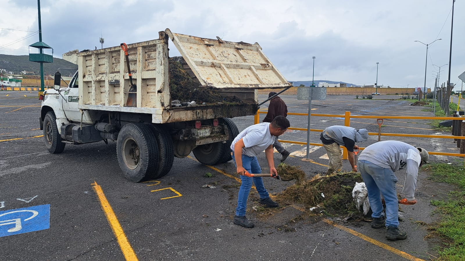 Gobierno estatal realiza acciones de mejoramiento en la FENAPO