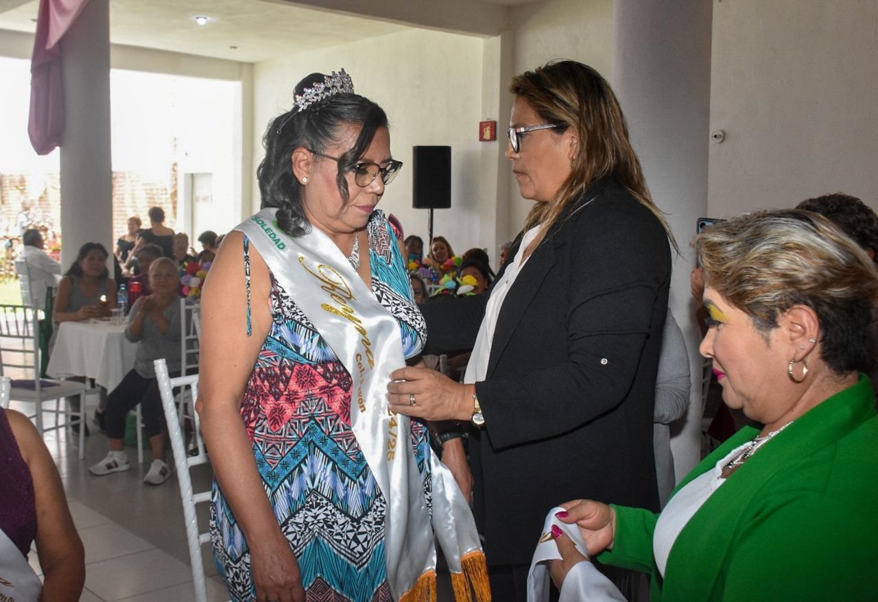 Soledad de G. S. Celebra el día de las y los adultos mayores con coronación de reina 2024