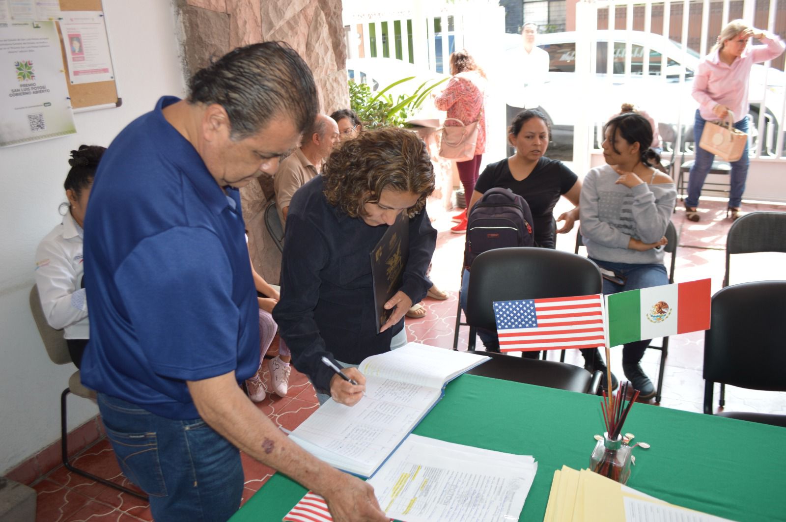 En tres años, el gobierno estatal ha entregado más de 500 pasaportes americanos