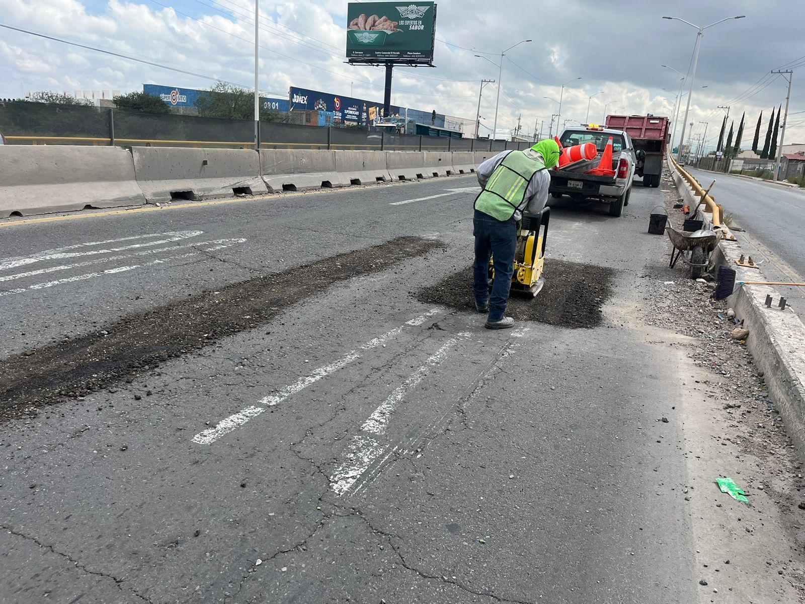  La Junta Estatal de Caminos, conserva el tramo que va de la carretera Matehuala a la salida a Zacatecas, en la zona norte 