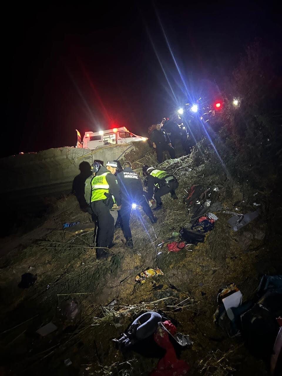 24 personas sin vida tras choque de tráiler con camión de pasajeros en Zacatecas