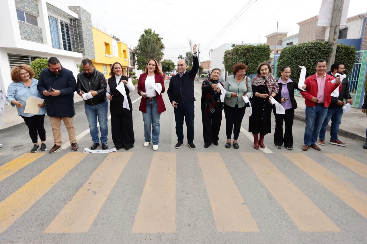 Alcalde Galindo entrega la calle María Grever, rehabilitada en el 13º de los 100 Días de Gobierno, 100 Días de Talacha