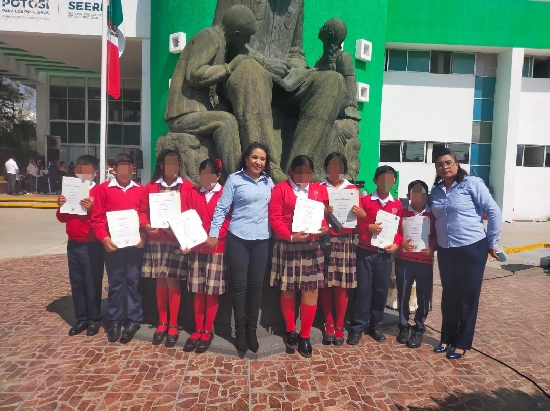 Estudiantes de escuela rural en Soledad destacan en el idioma inglés con certificación Cambridge