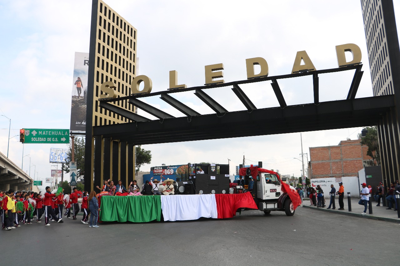 Con espíritu patriótico, Soledad de Graciano Sánchez conmemora el 114 aniversario de la Revolución Mexicana