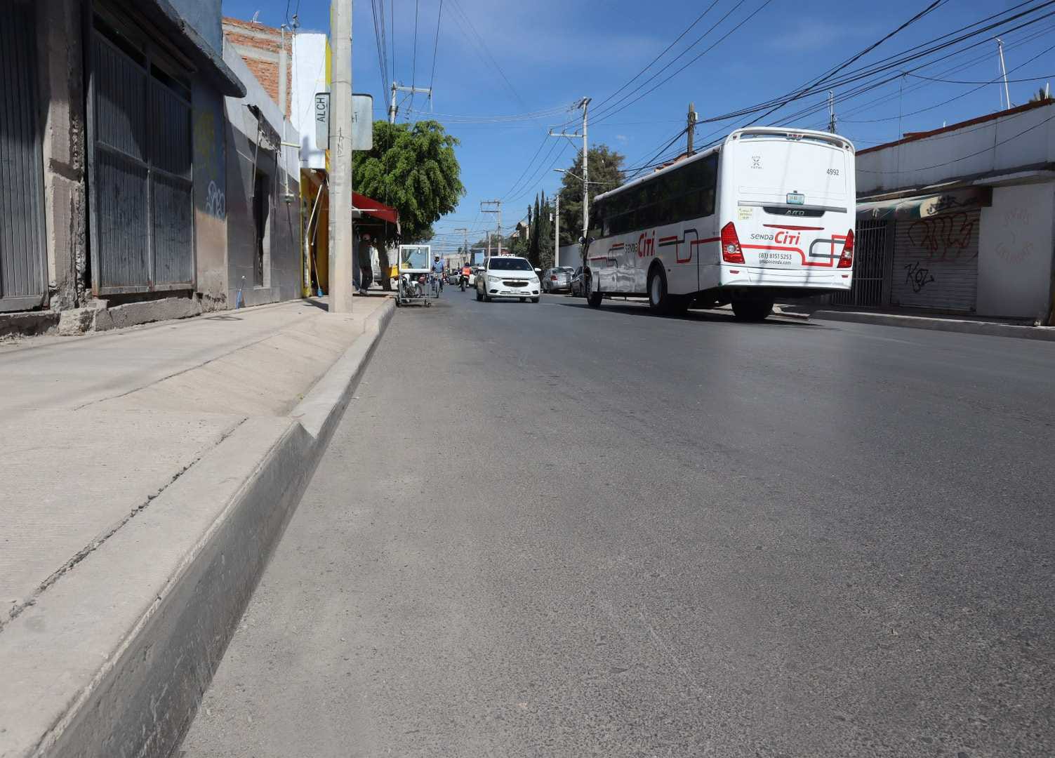 Ejecutivo estatal concluye mejoras integrales en avenida del Sauce