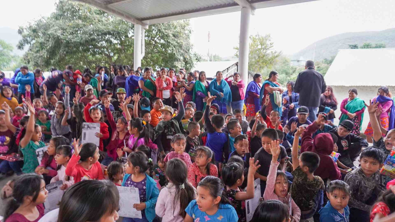 Gobierno estatal lleva más festejos navideños a comunidades apartadas