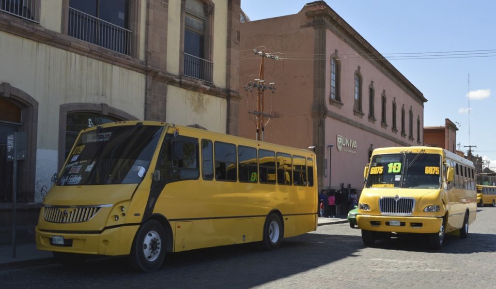 Permisionarios piden aumento extra al de cajón para transporte urbano en 2025