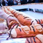 Alcalde Juan Manuel Navarro Muñiz comparte con familias la monumental rosca de reyes