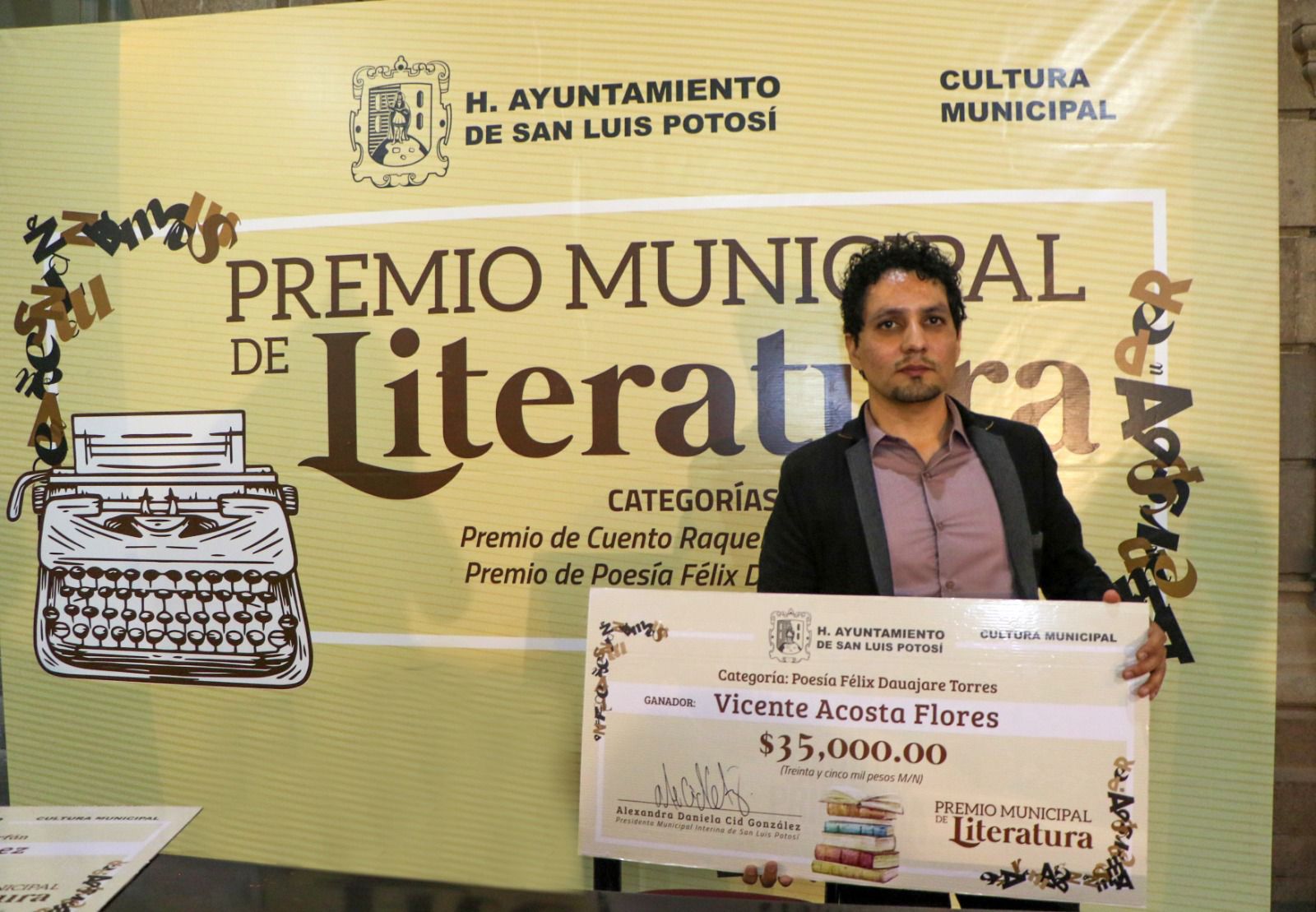 Última semana para presentar propuestas para el Premio Municipal de Literatura 2025