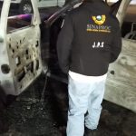 Falla mecánica provoca incendio de camioneta; sólo daños materiales