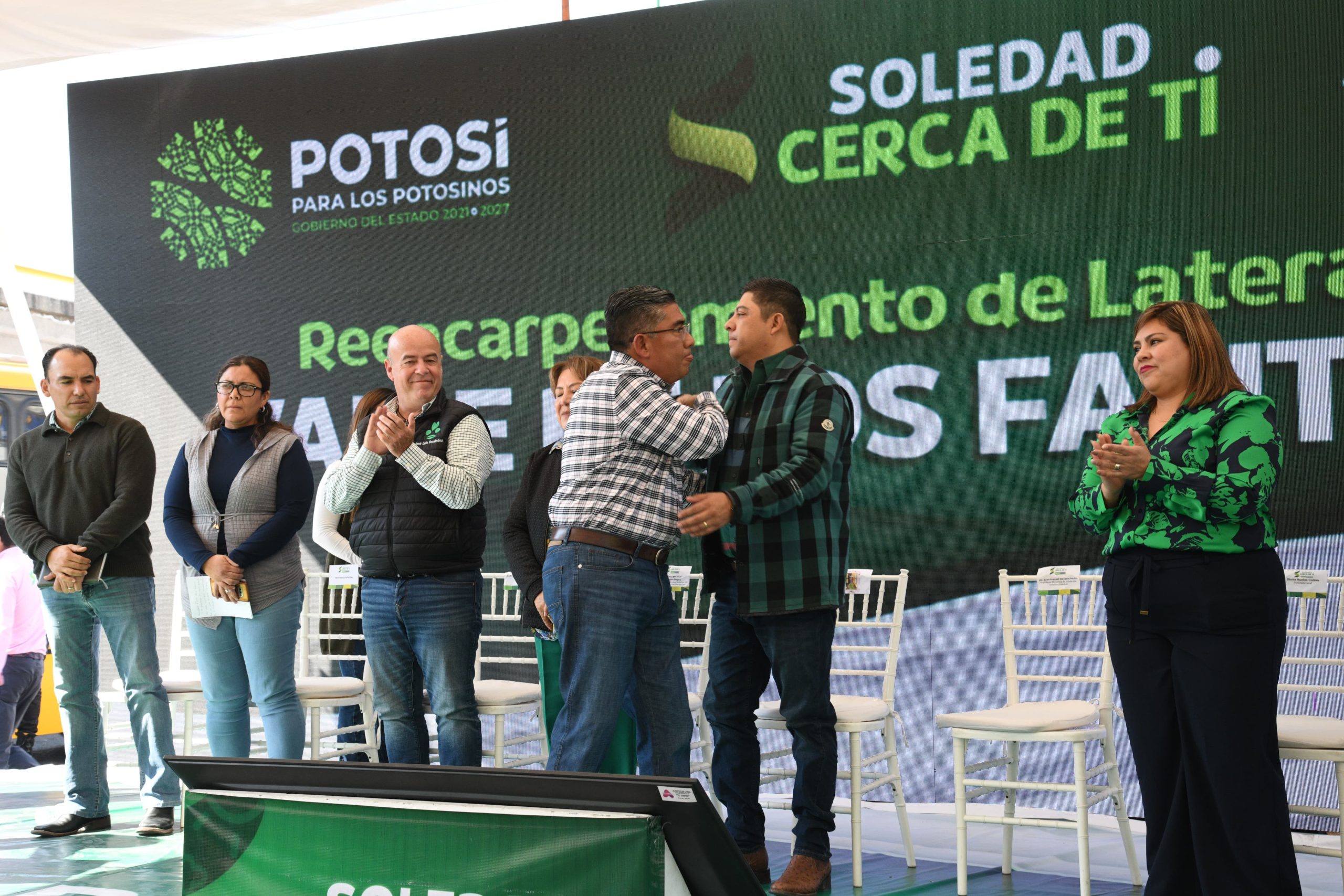 Juan Manuel Navarro y Ricardo Gallardo entregan a los soledenses la rehabilitación del bulevar Valle de los Fantasmas