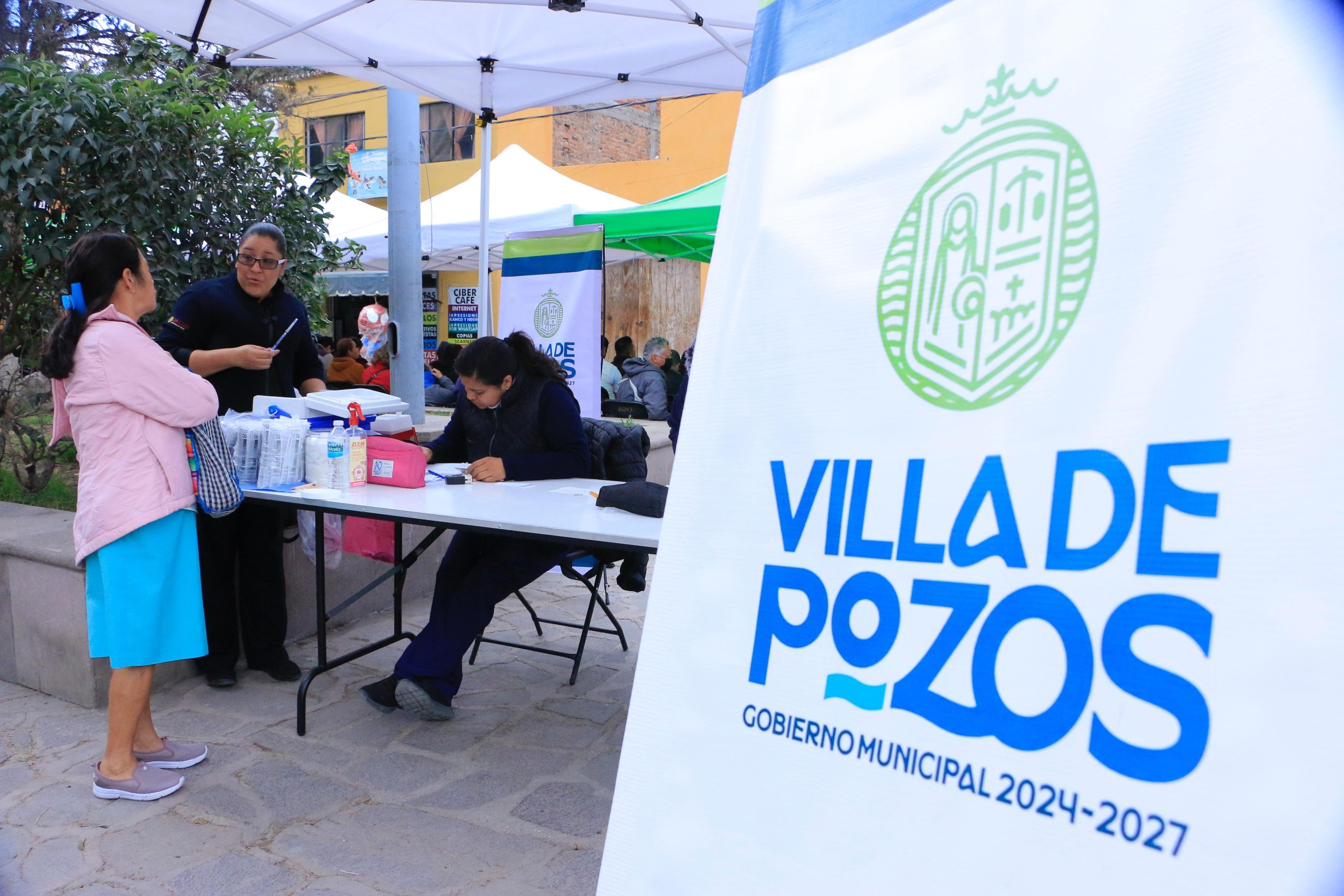 Respuesta positiva en jornada de vacunación en Villa de Pozos