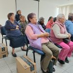 <strong></noscript>Personas adultas mayores de los Clubes del DIF Municipal, beneficiarias con despensas</strong>